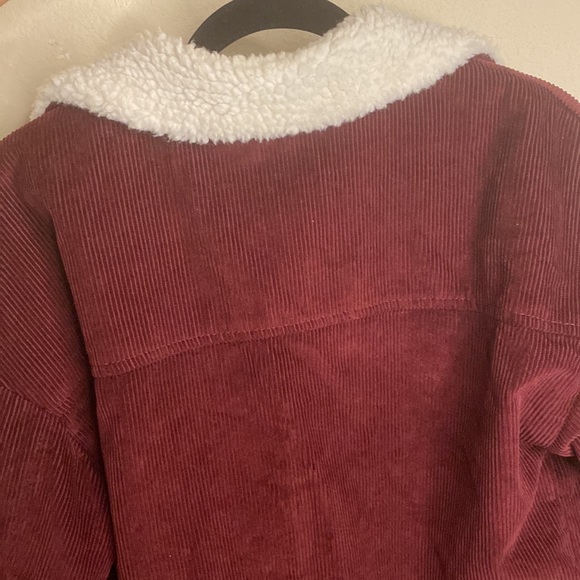 Maroon jacket - Picture 4 of 4